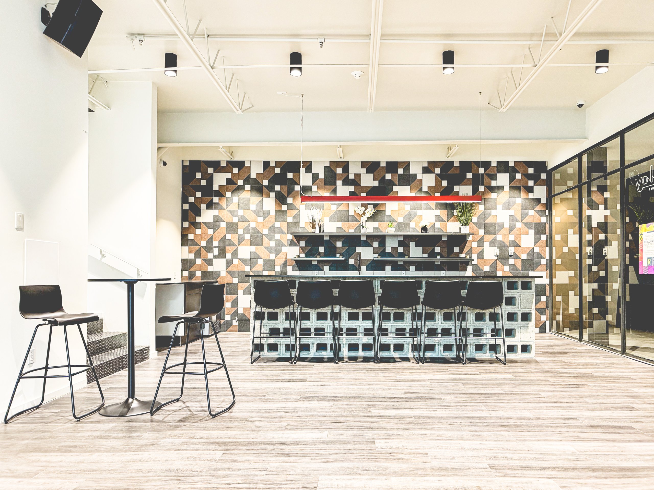 The third floor event space lounge at Billy Penn Studios, available as a filming location